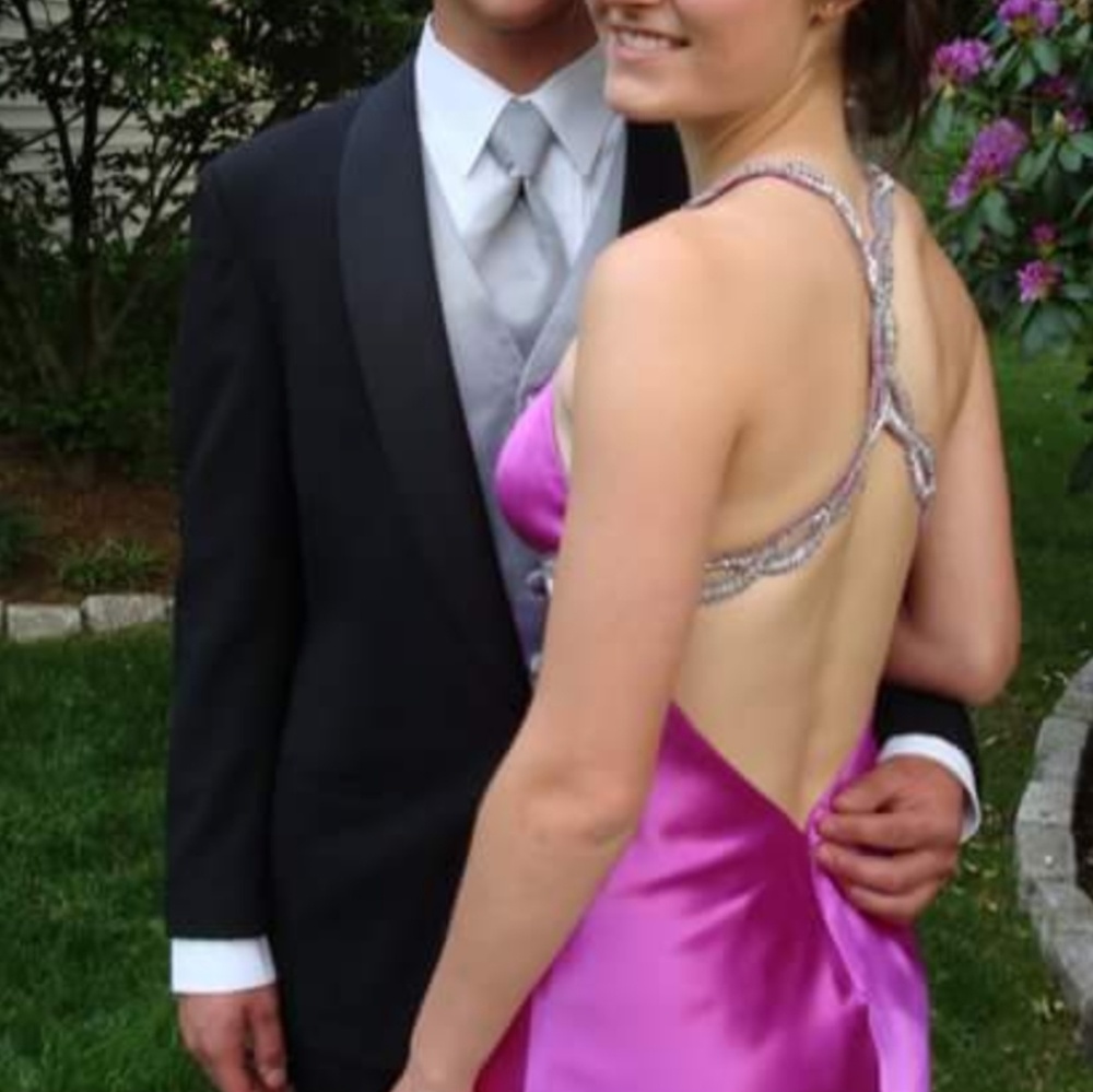 Faviana Couture Gown for Prom/Gala/Formal - Picture 3 of 6